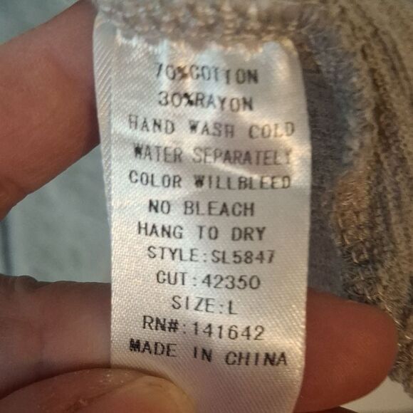 She + Sky Heather Gray Twist Front Blouse size large - Picture 3 of 6